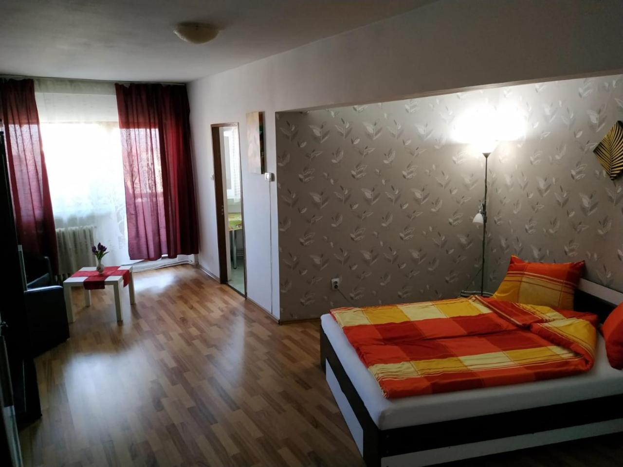Panoramic Apartment Alba Iulia Extérieur photo